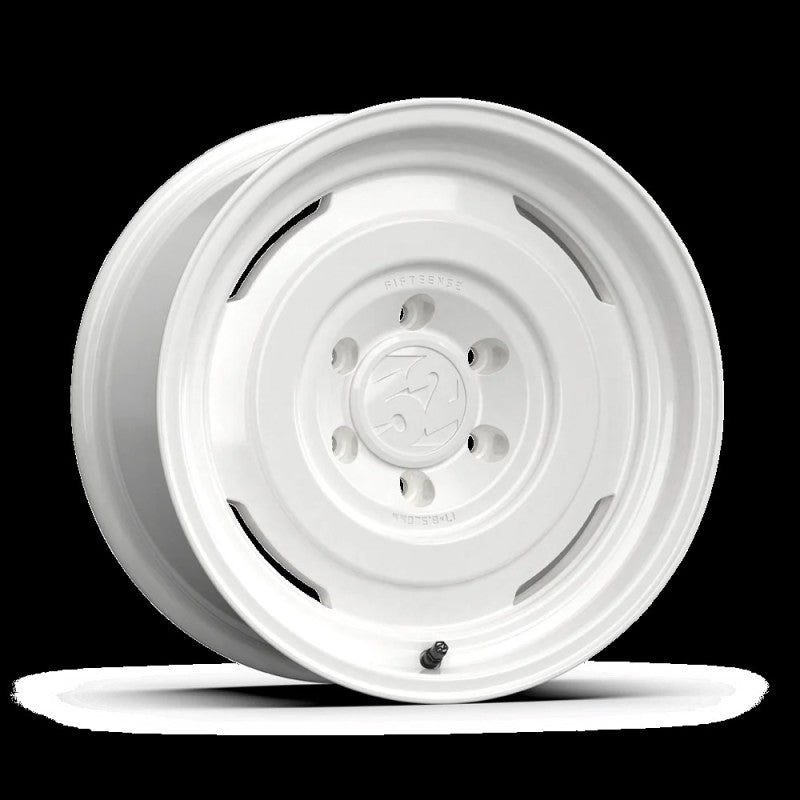 fifteen52 Analog HD 17x8.0 6x139.7 25mm ET 106.2mm Center Bore Classic White Wheel