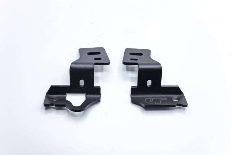 VR Performance 14-18 Chevrolet/GMC Trucks A-Pillar Light Bracket Kit